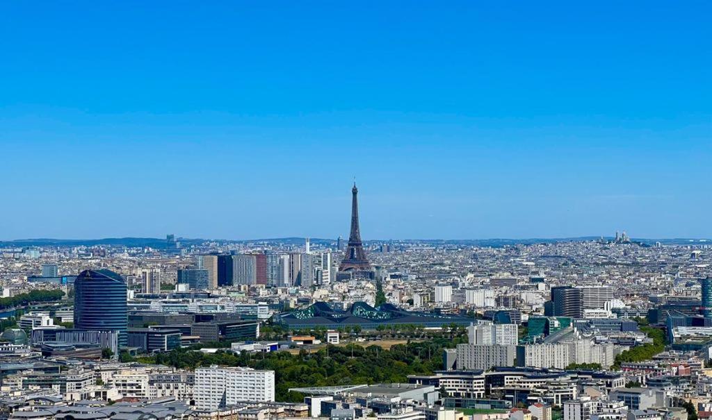 Apartment Full - Floor - Eiffel Tower Panoramic View